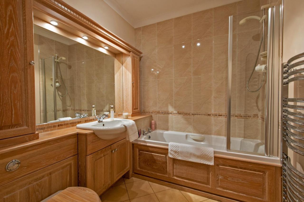 Cathedral Views Apartment เดอรัม ภายนอก รูปภาพ